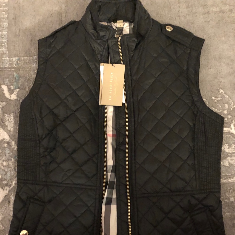 BRAND BURBERRY VEST